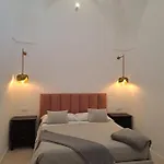 Palazzo Ad 1892 - & Bed and Breakfast Ostuni