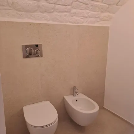 Palazzo Ad 1892 - & 4* Остуни