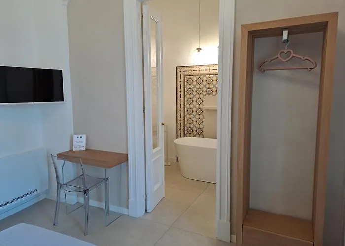 Alojamento de Acomodação e Pequeno-almoço Palazzo Ad 1892 - & 4*