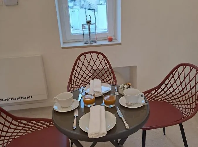 Palazzo Ad 1892 - & Couette-café Ostuni